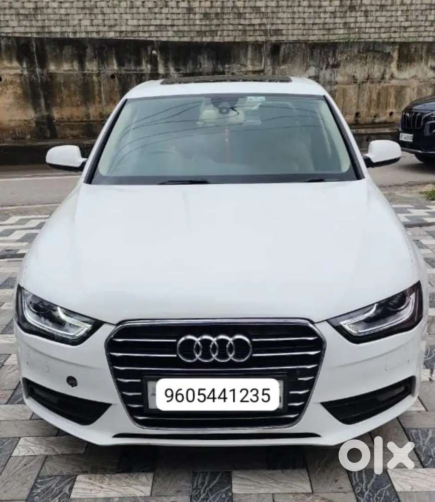 Audi A4 2012 Diesel 82700 Km Driven
