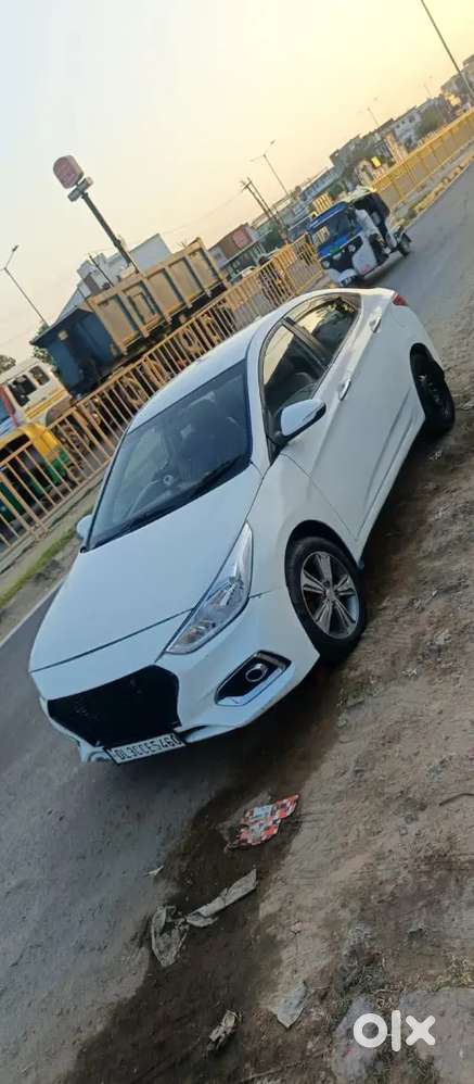 Varna 2016 Model Bahut Acchi Kar Hai Engine Bilkul Sield Hai
