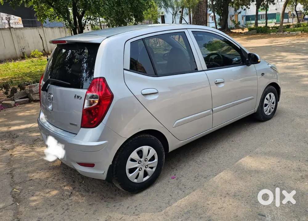 Urgent Sale Hyundai I10 Sportz Automatic Model 2012