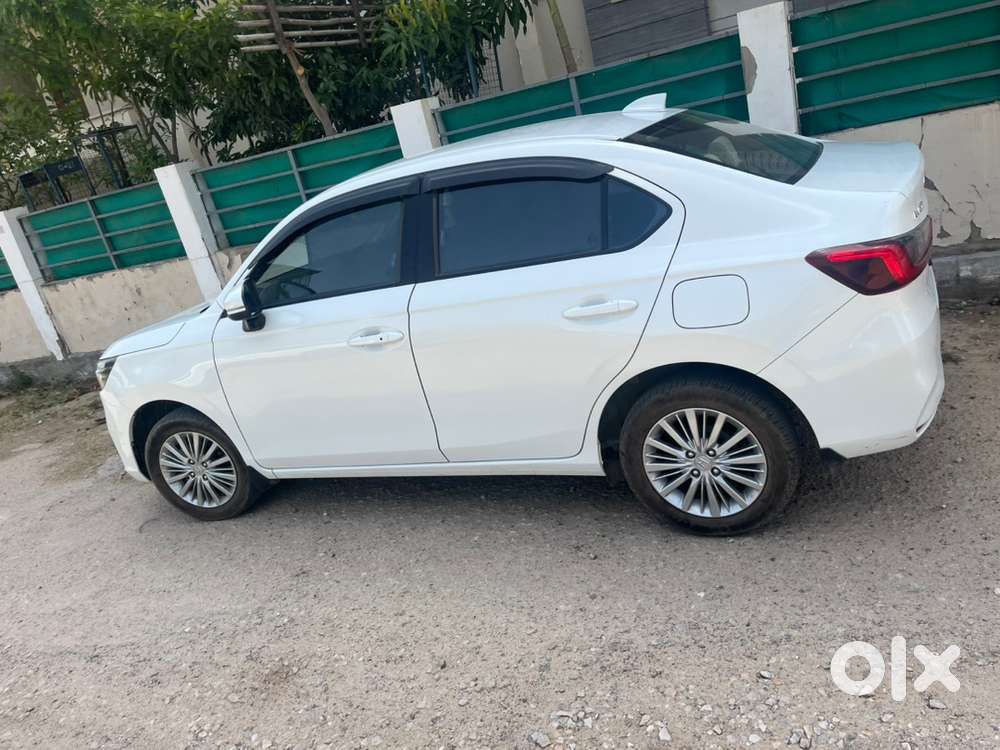 Honda Amaze Vx Petrol 2025