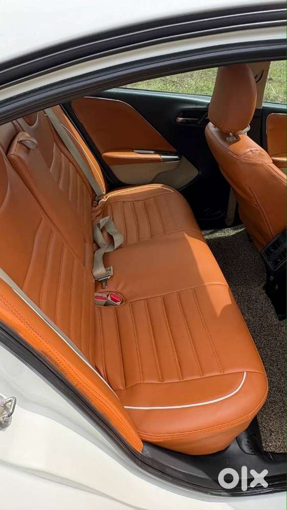 Honda City V Mt Sunroof, 2015, Diesel