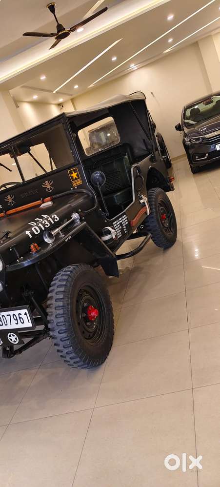 Mahindra Willys Low Bonet, 2021, Diesel