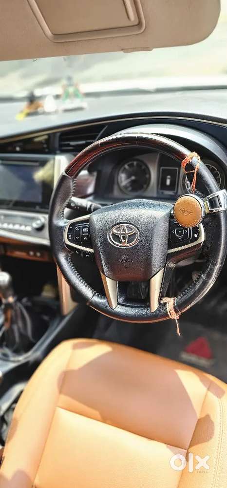 Toyota Innova Crysta 2018