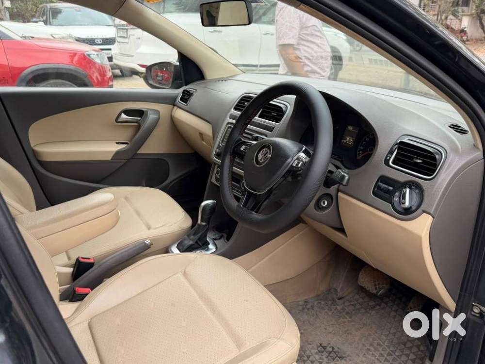 Volkswagen Vento 1.5l Tdi Highline Plus At Diesel, 2015, Diesel