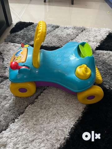 Ride on deals toy car olx