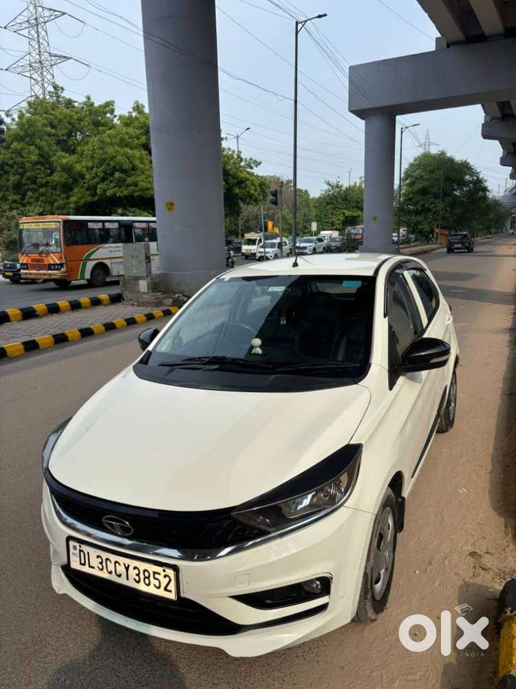 Tata Tiago 1.2 Revotron Xt (o), 2023, Petrol