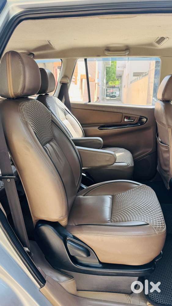 Toyota Innova 2.5 Vx 7 Str, 2015, Diesel