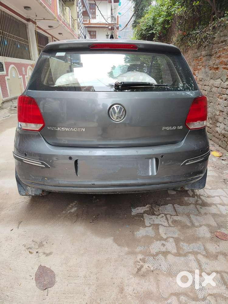 Volkswagen Polo Petrol Manual 2011