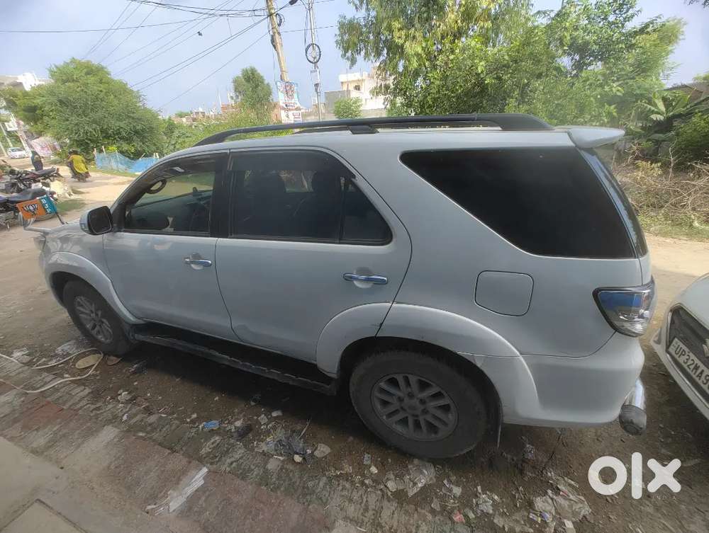 Toyota Fortuner Diesel Manual 2014