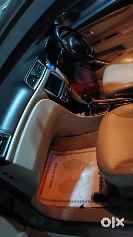 Toyota Innova Crysta 2018