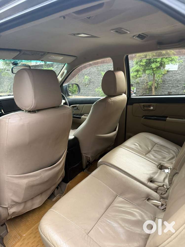 Toyota Fortuner 2.5 4x2 Mt Trd Sportivo, 2014, Diesel
