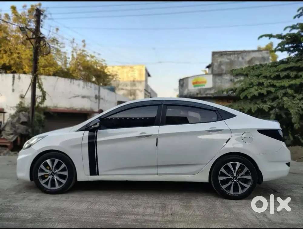 Hyundai Verna Crdi 2015