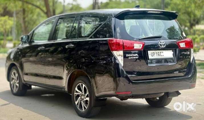 Toyota Innova Crysta 2.4 G Mt 7 Str, 2021, Diesel