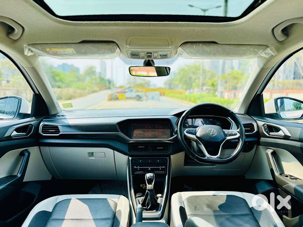 Volkswagen Taigun Topline 1.0 Tsi Mt (electric Seats), 2022, Petrol