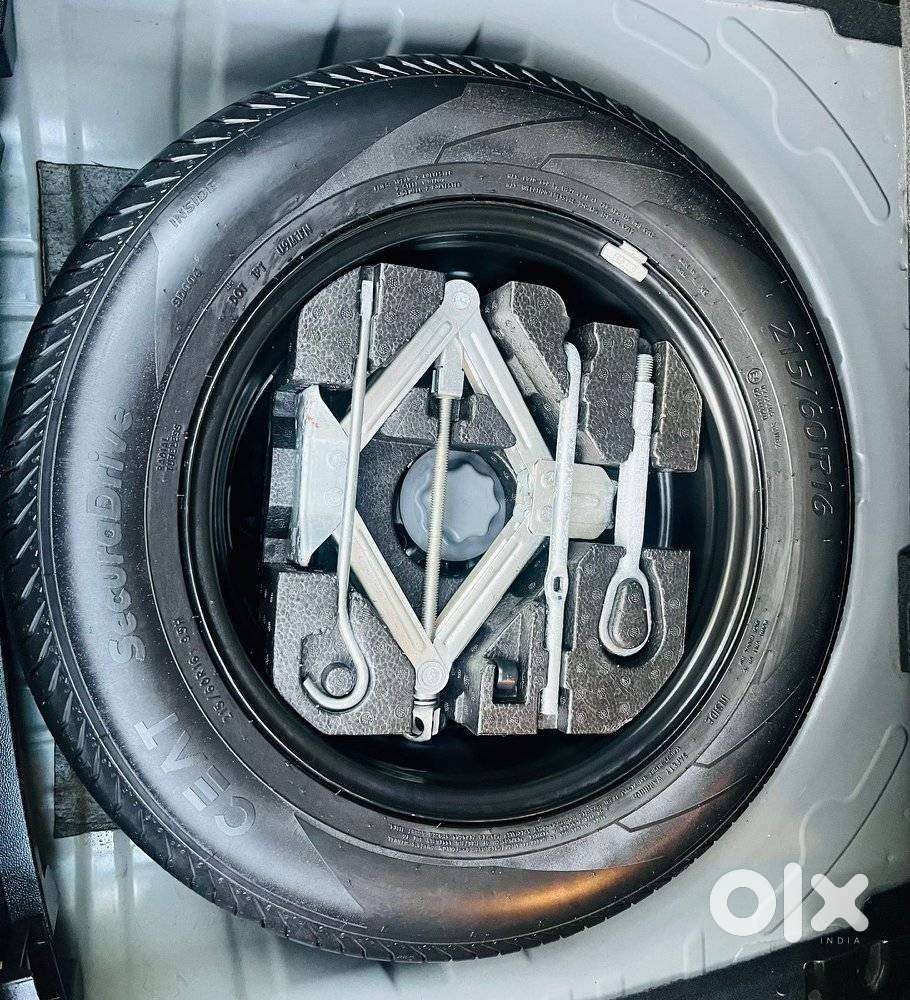 Mg Astor 1.3 Savvy Turbo At S Red, 2023, Petrol