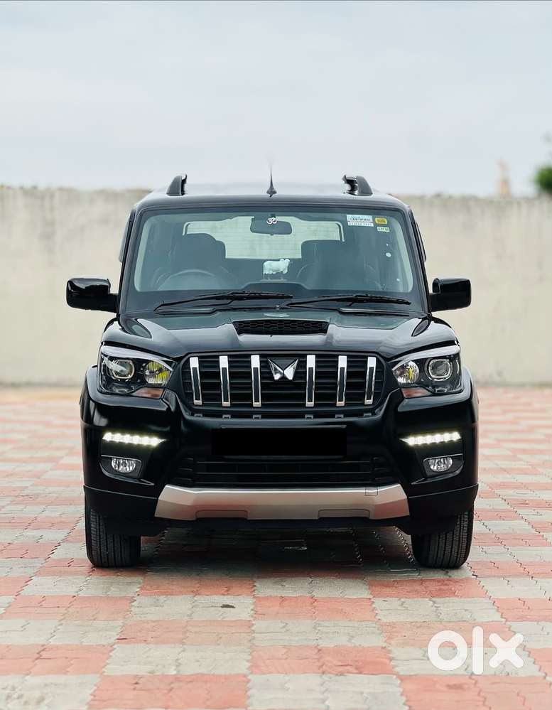 Mahindra Scorpio S11 Mt 7s, 2025, Diesel