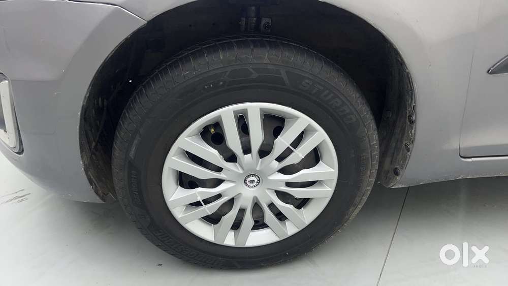 Maruti Suzuki Swift Vvt Vxi, 2015, Petrol