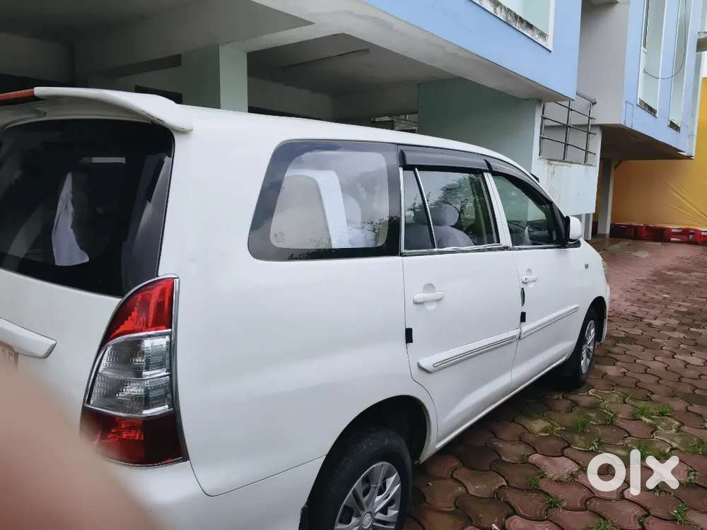 Toyota Innova 2013 Diesel Well Maintained
