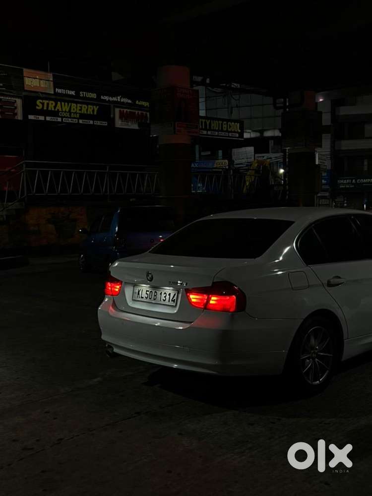 Bmw 3 Series 2011