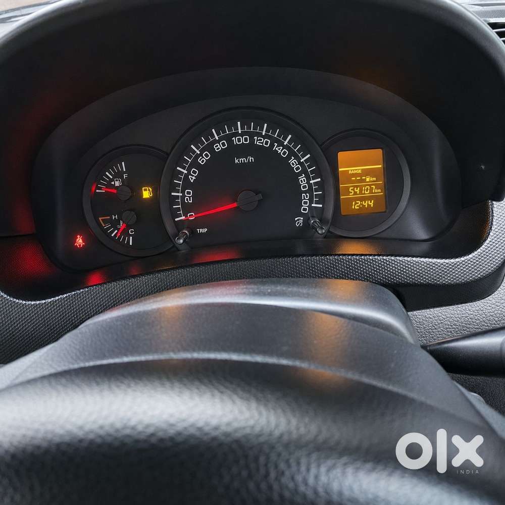 Maruti Suzuki Swift Lxi Optional-o, 2011, Petrol
