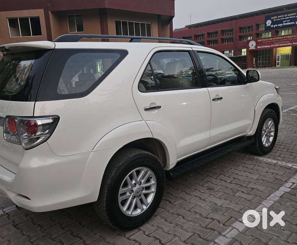 Toyota Fortuner 3.0 4x2 Automatic, 2014, Diesel