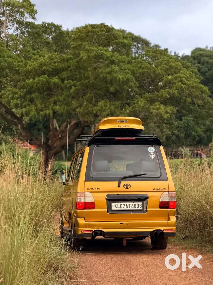 Modified Toyota Qualis Diesel 2004