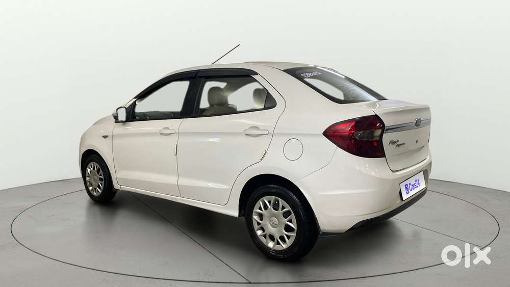 Ford Figo Aspire Titanium, 2016, Petrol