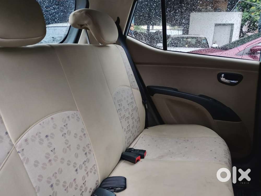 Hyundai I10 Sportz At, 2010, Petrol
