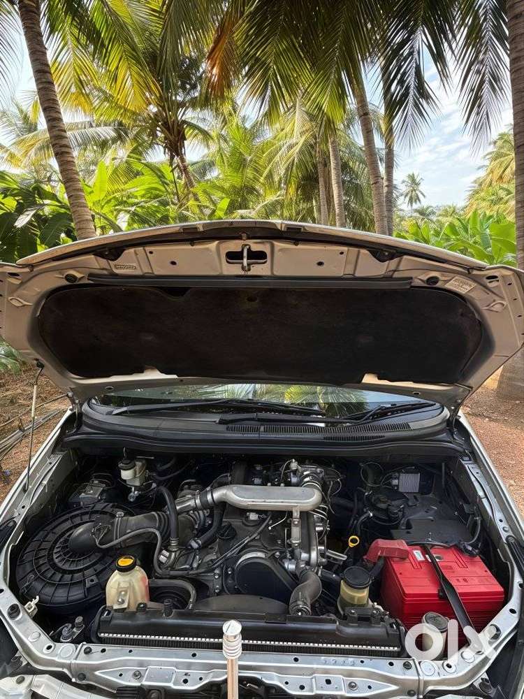 Toyota Innova 2.0 Vx 8 Str, 2010, Diesel