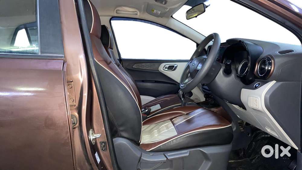Hyundai Aura Sx Plus Automatic, 2020, Petrol