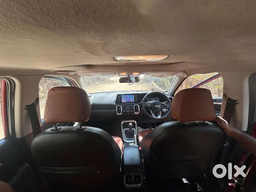 Kia Sonet 2023 Petrol 62000 Km Driven