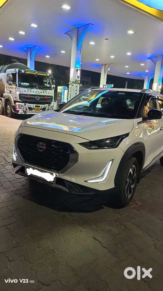 Nissan Magnite 2024 Petrol 7410 Km Driven