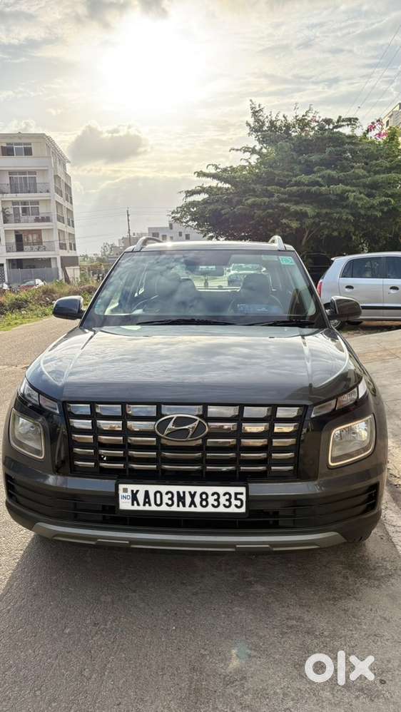 Hyundai Venue 1.2 Sx Petrol Model 2025