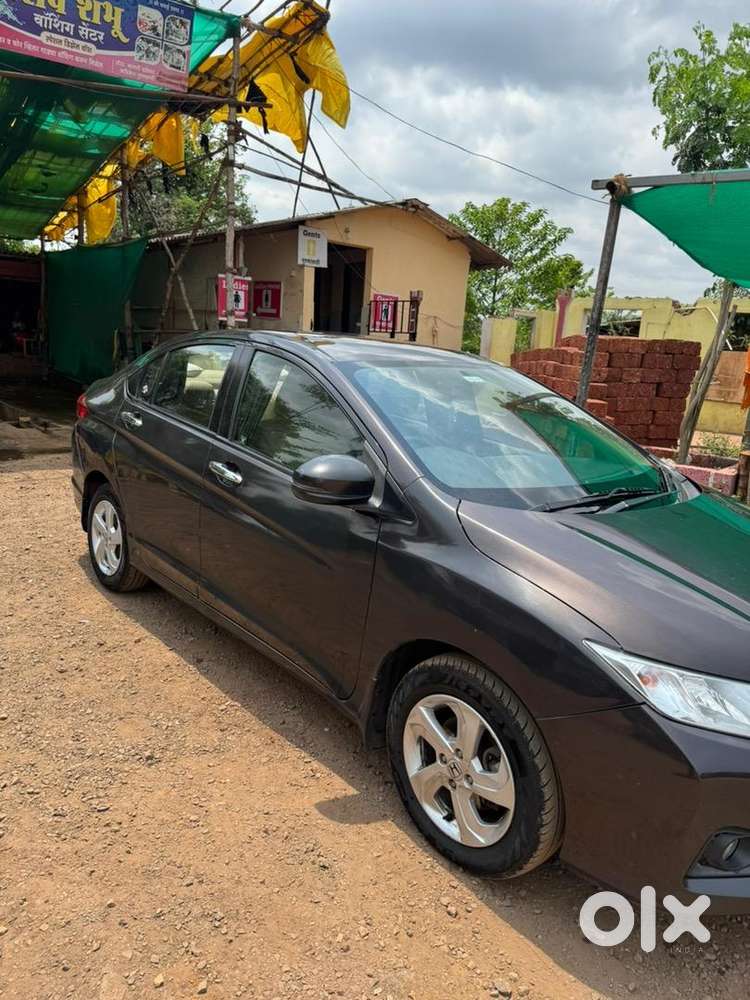 Honda City 1.5 V I-vtec Mt 2016