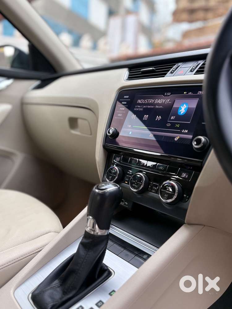 Skoda Octavia 1.8 Tsi Style At, 2018, Petrol