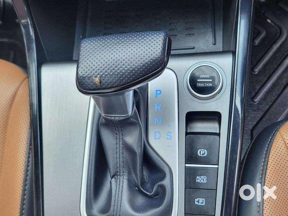Hyundai Alcazar Signature 1.5 Petrol Dct 7str, 2024, Petrol