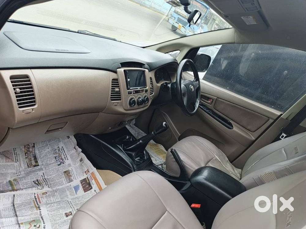 Toyota Innova 2.5 Gx 7 Str Bs-iii, 2016, Diesel