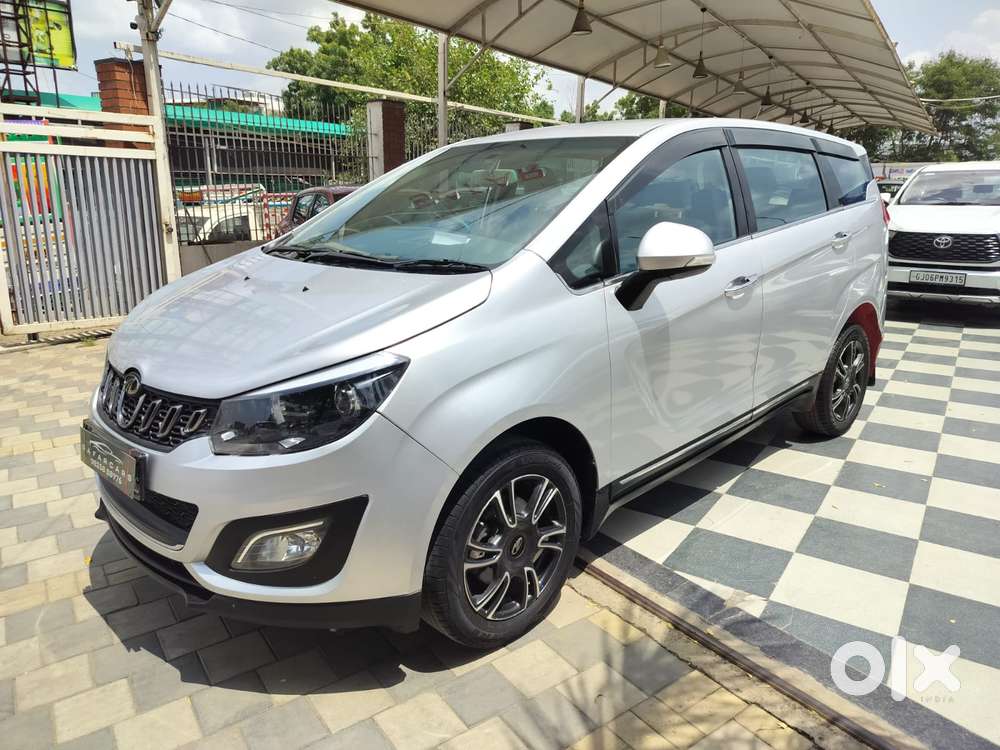 Mahindra Marazzo M8, 2019, Diesel