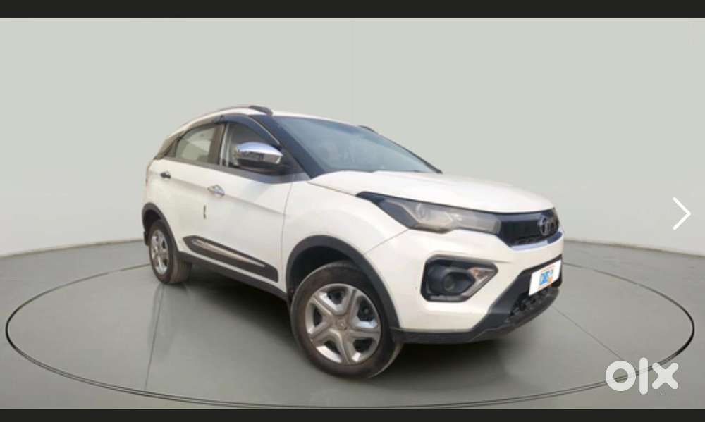 Tata Nexon Xm Sunroof Well Maintain