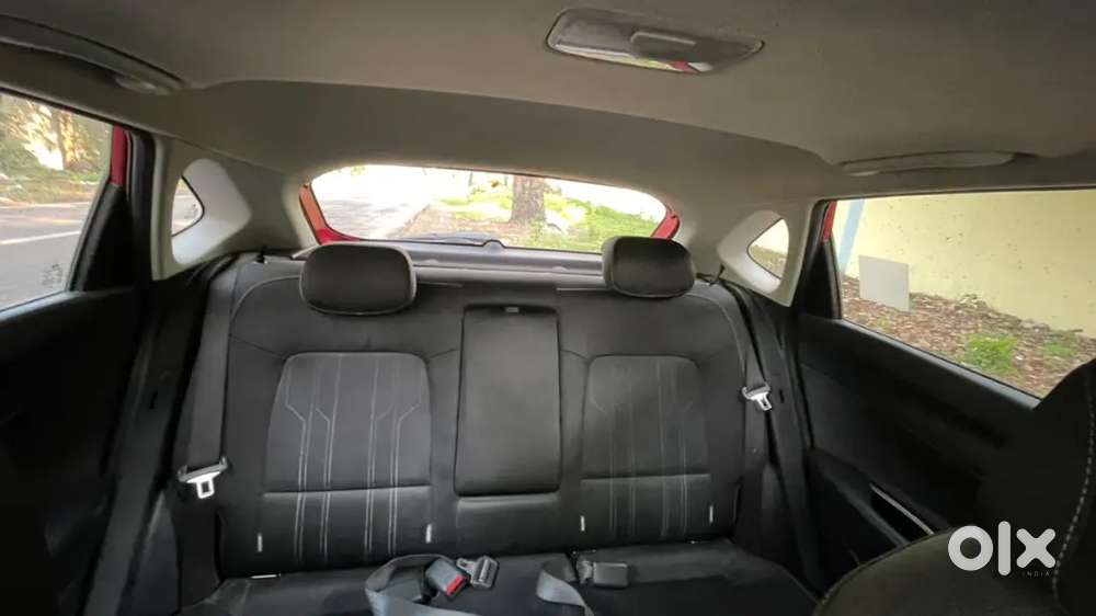 Hyundai New I20 Dec'20 Petrol Manual Asta (o) Top End
