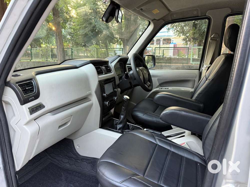 Mahindra Scorpio S10 4wd, 2016, Diesel