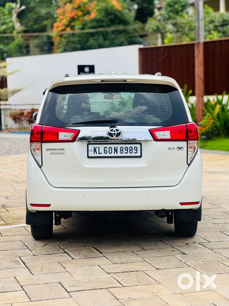 Toyota Innova Crysta 2.4 V, 2018, Diesel