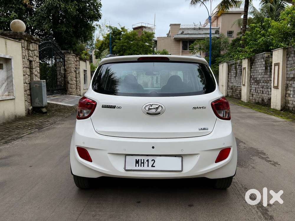 Hyundai Grand I10 Sportz, 2016, Petrol