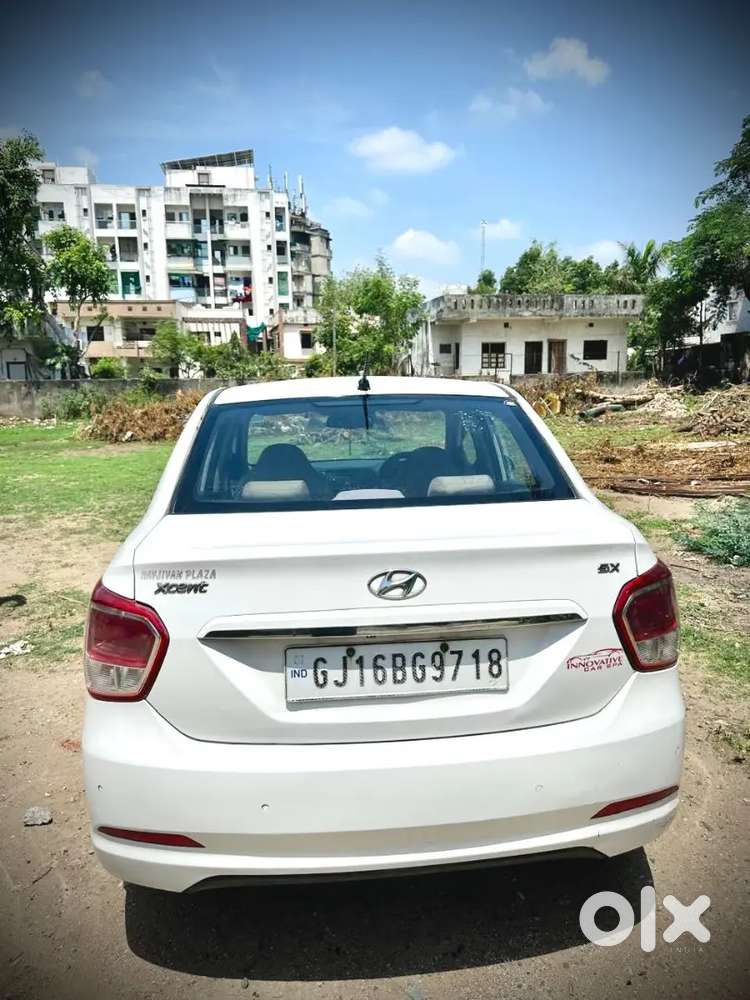 Hyundai Xcent 2015 Diesel 75000 Km Driven