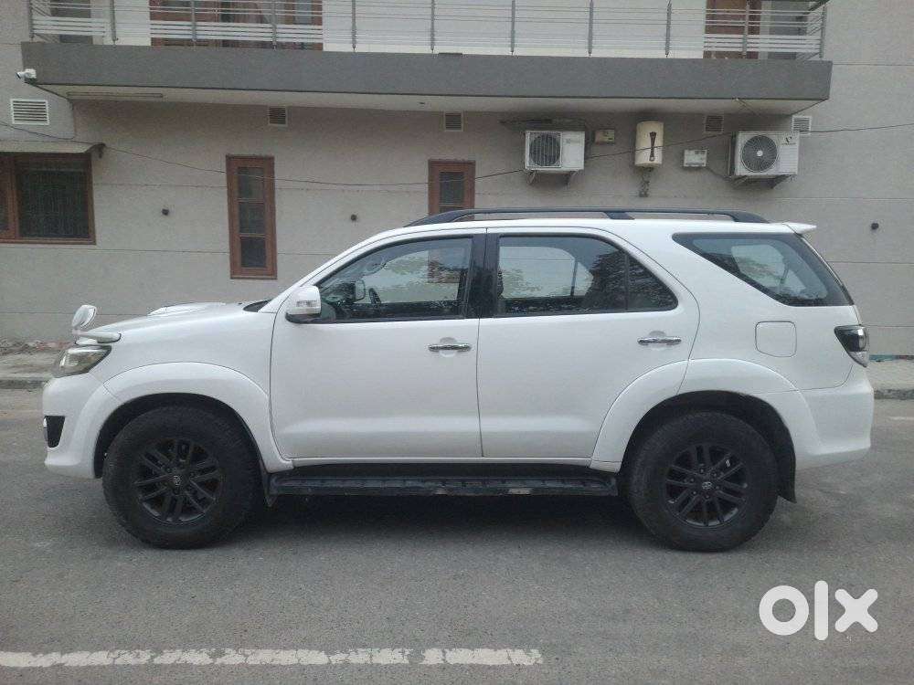 Toyota Fortuner 3.0 4x2 Automatic, 2015, Diesel