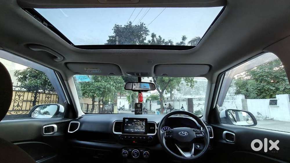 Hyundai Venue Sx Plus Turbo Dct, 2020, Petrol