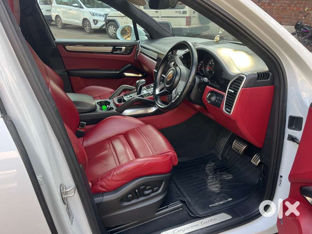 Porsche Cayenne Turbo, 2022, Petrol