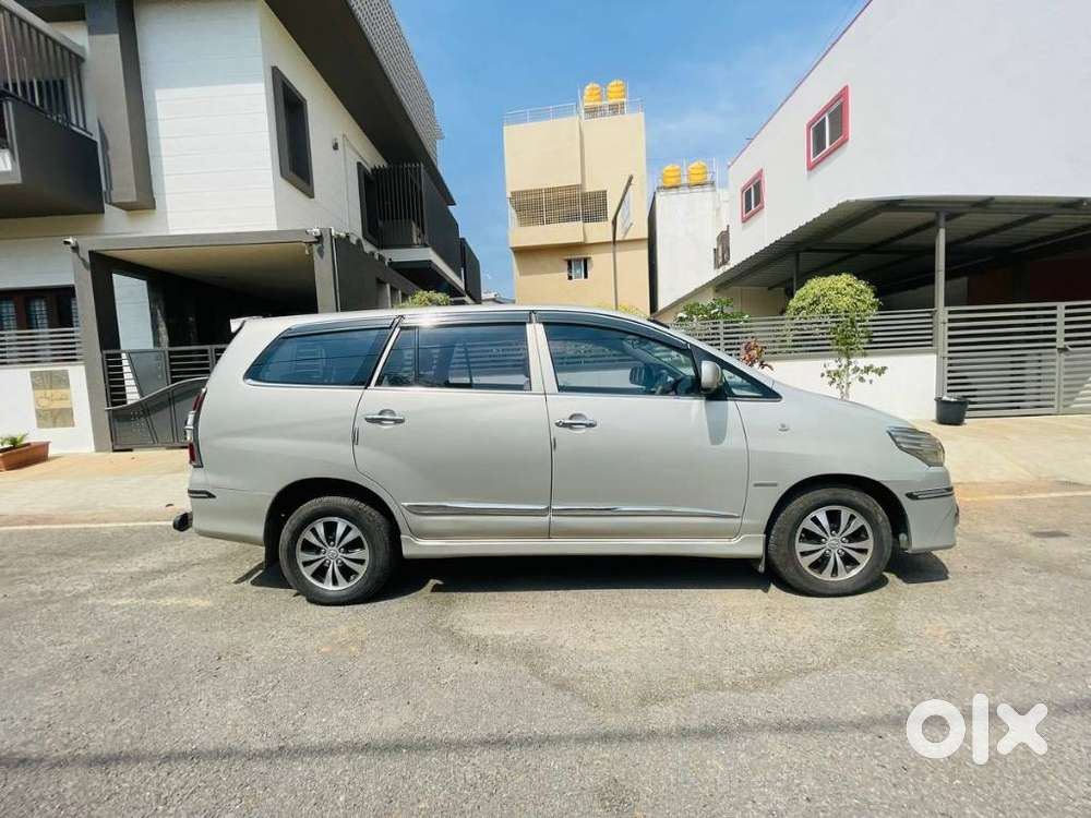 Toyota Innova 2.5 Gx 7 Seater Bs Iv, 2014, Diesel