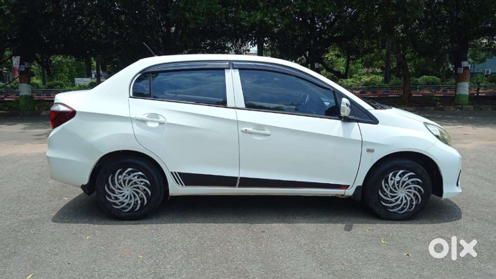 Honda Amaze, 2016, Diesel