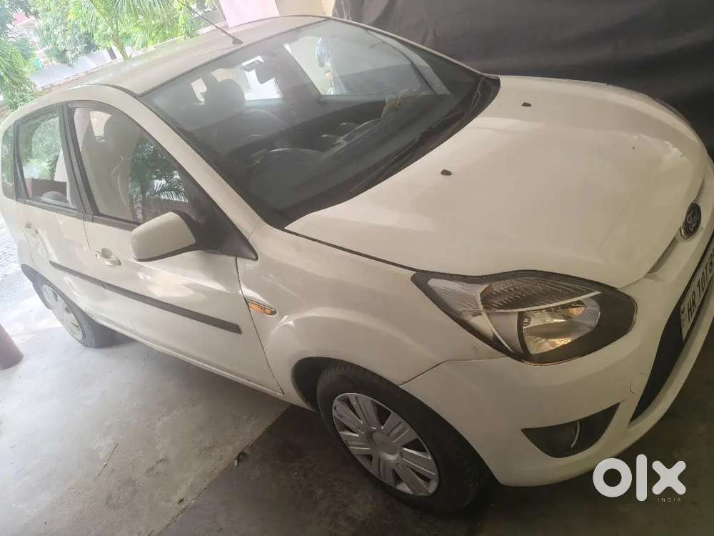 Ford Figo 1.2 Petrol 2012 Cng Best Condition Ac